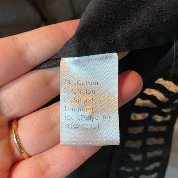 Misook Women 1X Tunic Blouse Minimalist Black 3/4 Sleeve Cutouts Button Up Top - Picture 5 of 10